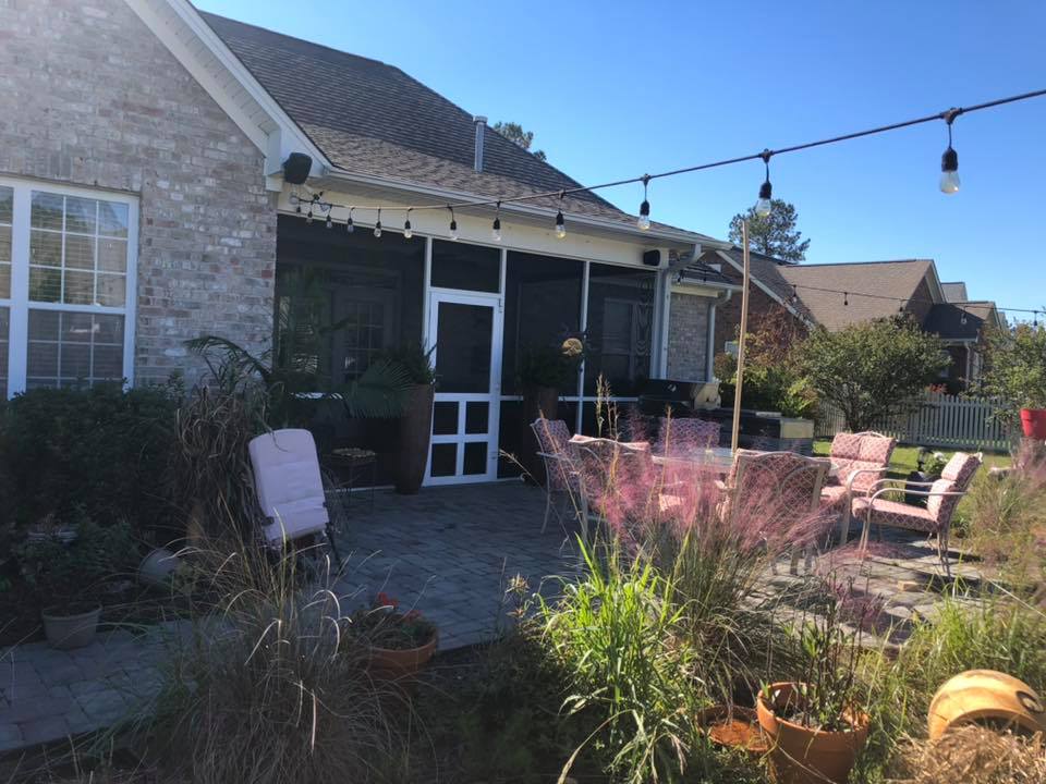 3-season screen room