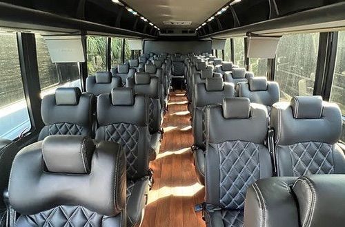 shuttle bus large group transportation service Jacksonville Fl