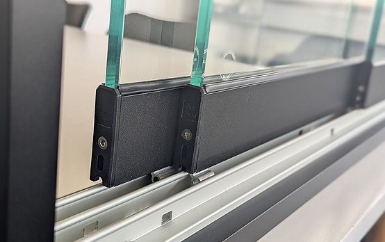 Rammeløse skydedøre fra Bygshop, dansk fremstillet