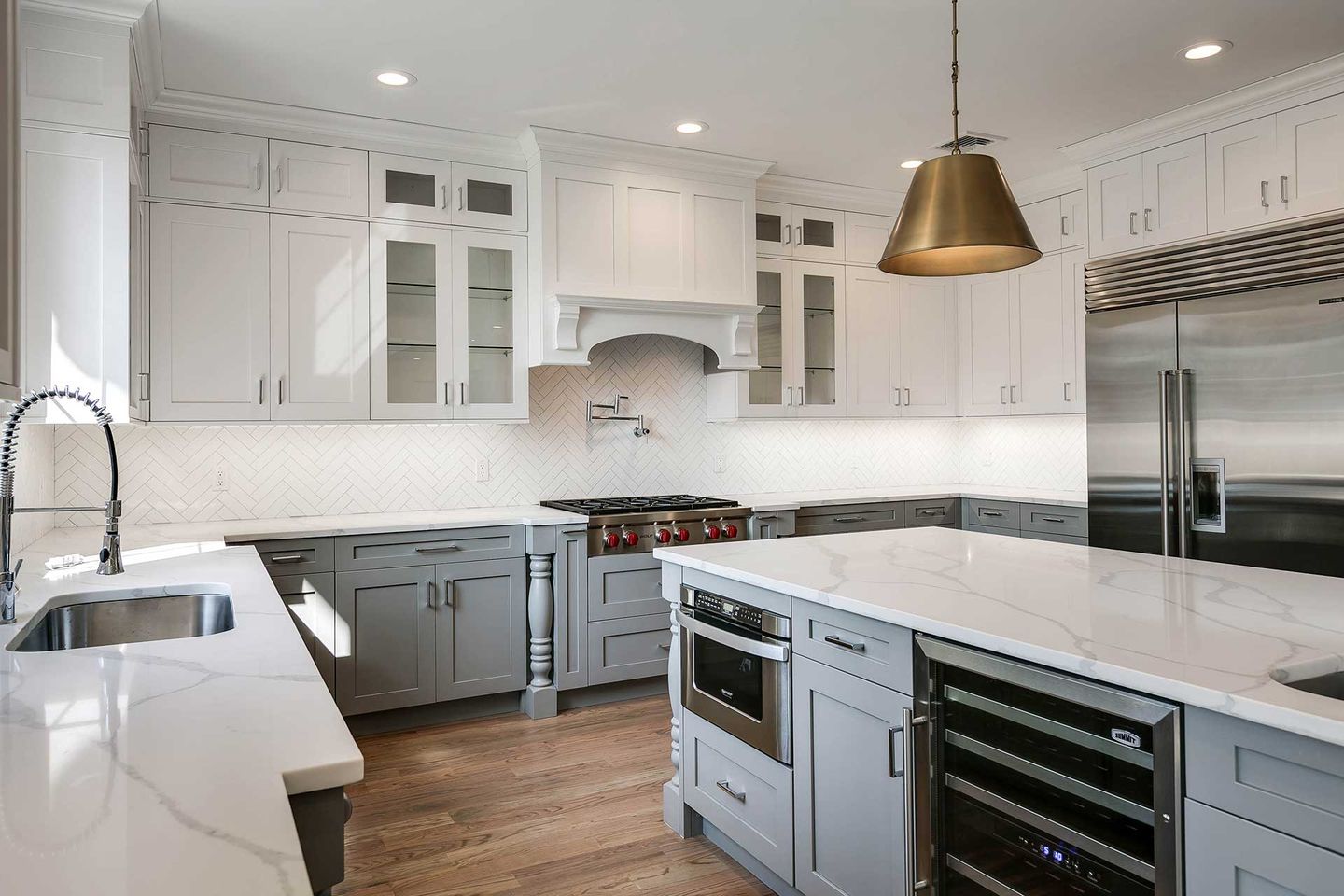 LPS Kitchen Cabinets - Farmingdale, NY - Transitional Kitchen Cabinets