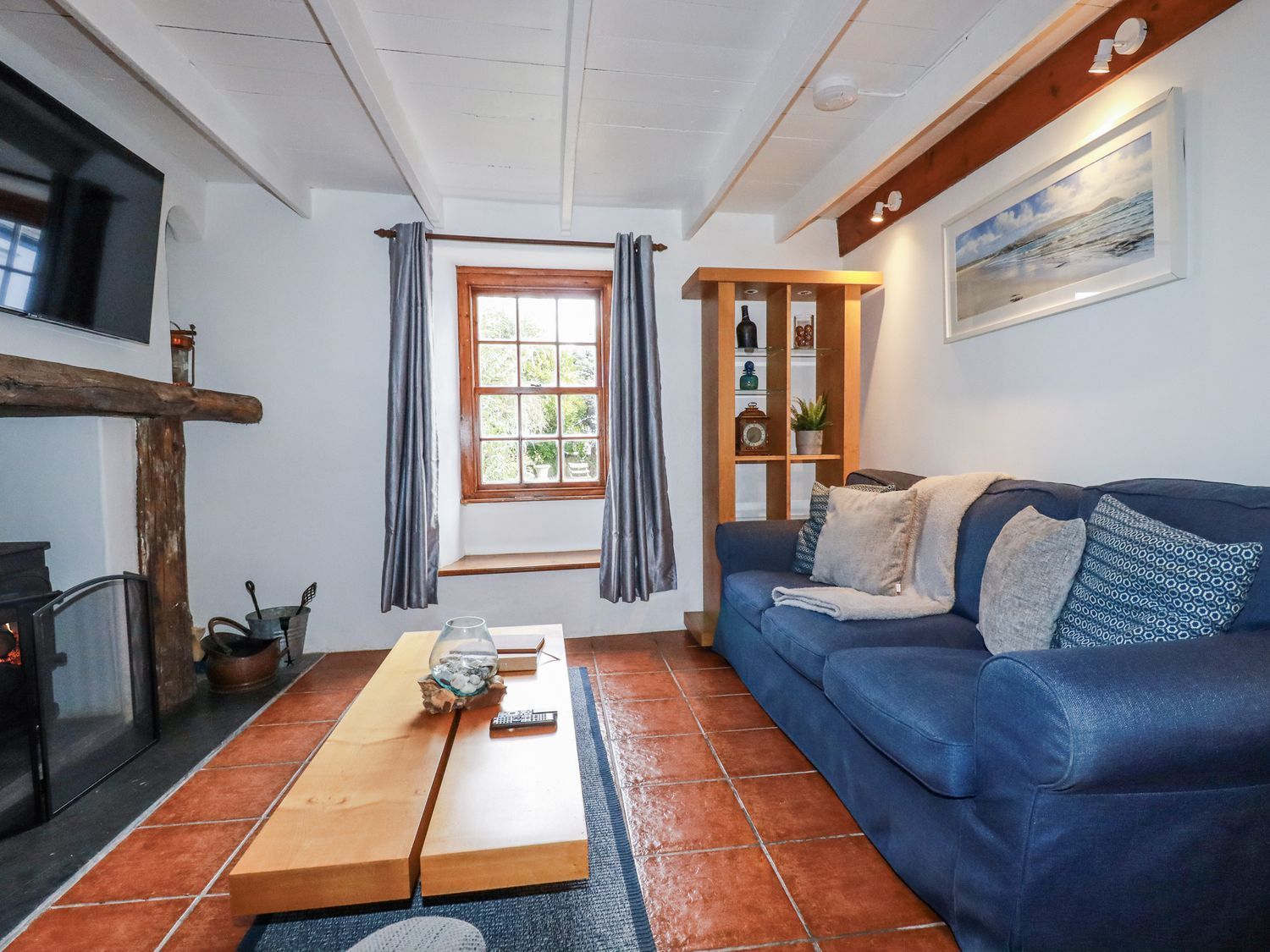 Rose Cottage Falmouth Cornwall Living room comfy sofa