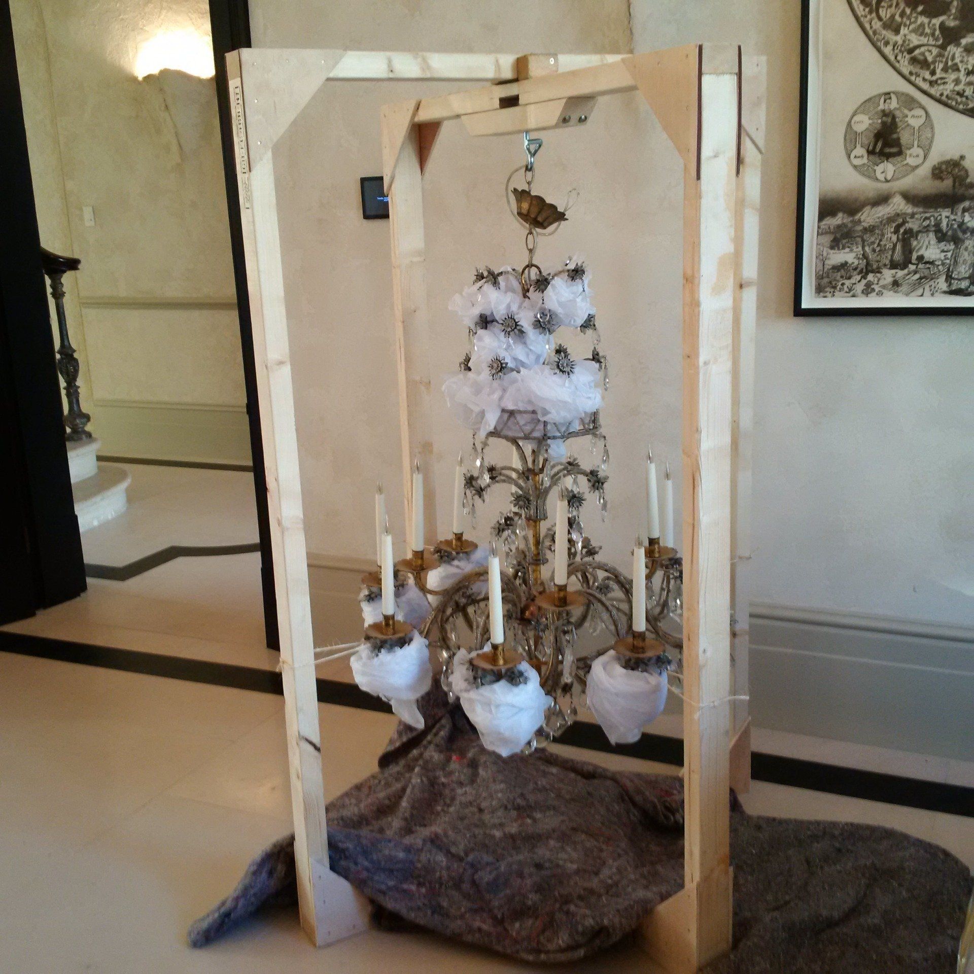 chandelier hanging service