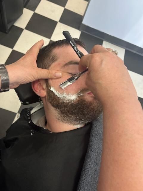 Main Street Barber - Cedartown, GA Barber Shop for Men - 470-371-8049