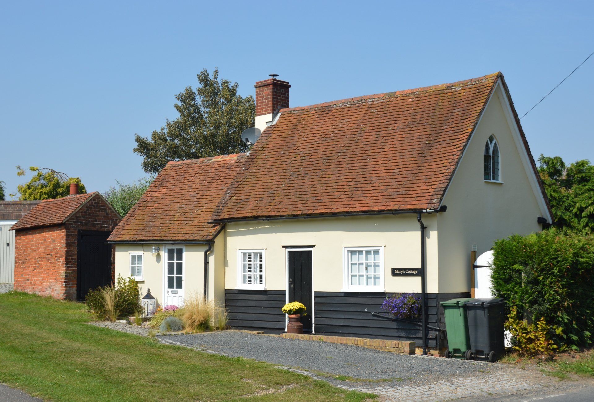 Mary's Cottage in Rayne