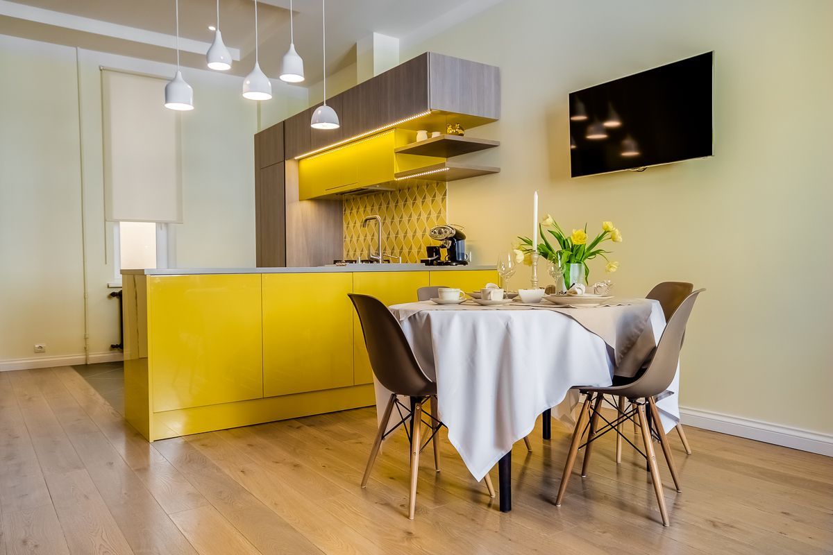 Dzīvokļa interjera dizains. Virtuves interjera dizains. Košs un pārliecinošs