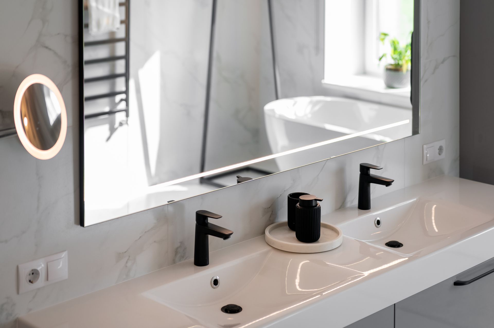 Mājas interjera dizains. Vannas istabas interjera dizains. Detaļas