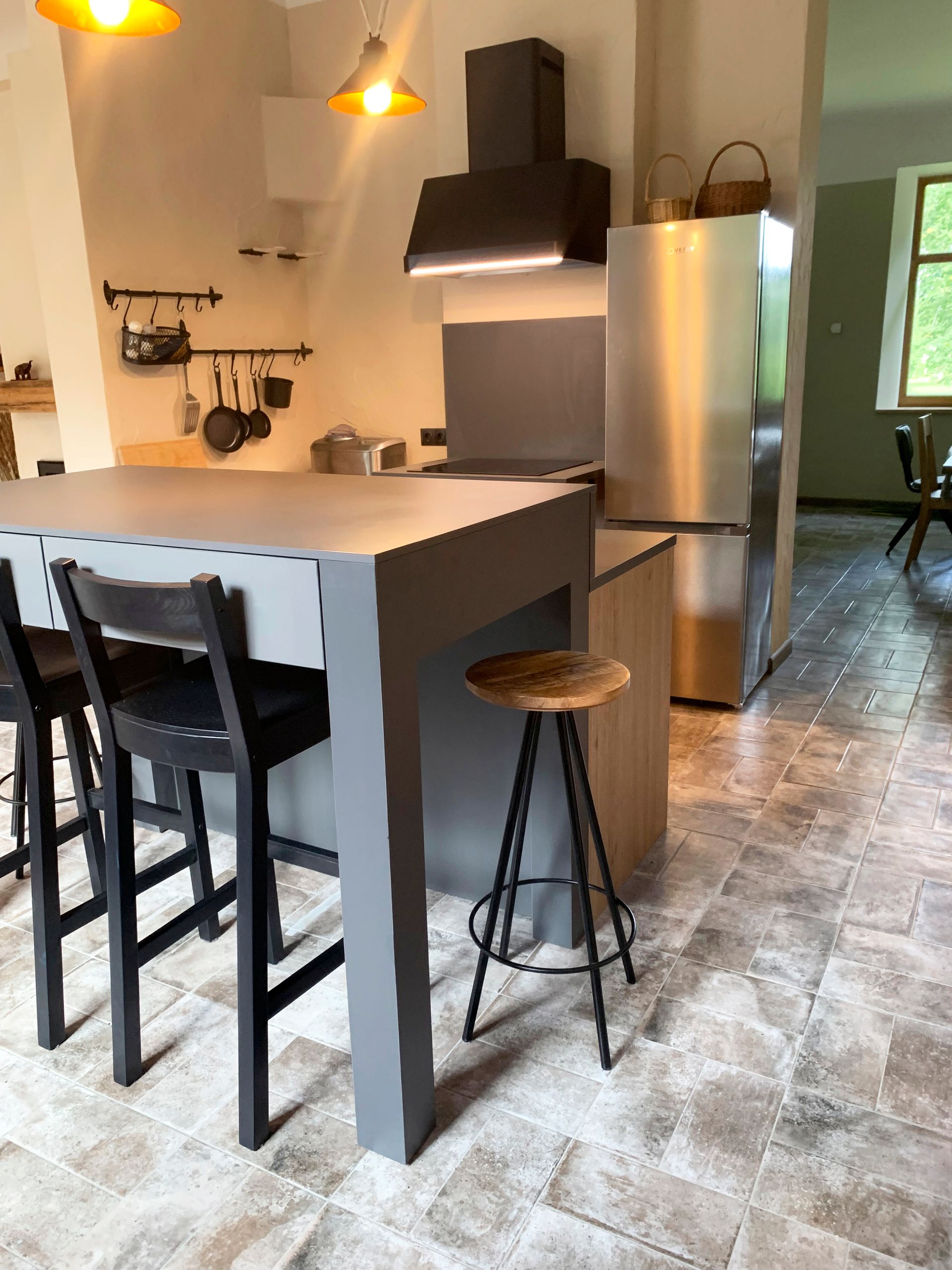 Lauku mājas viesu apartamentu interjera dizains.