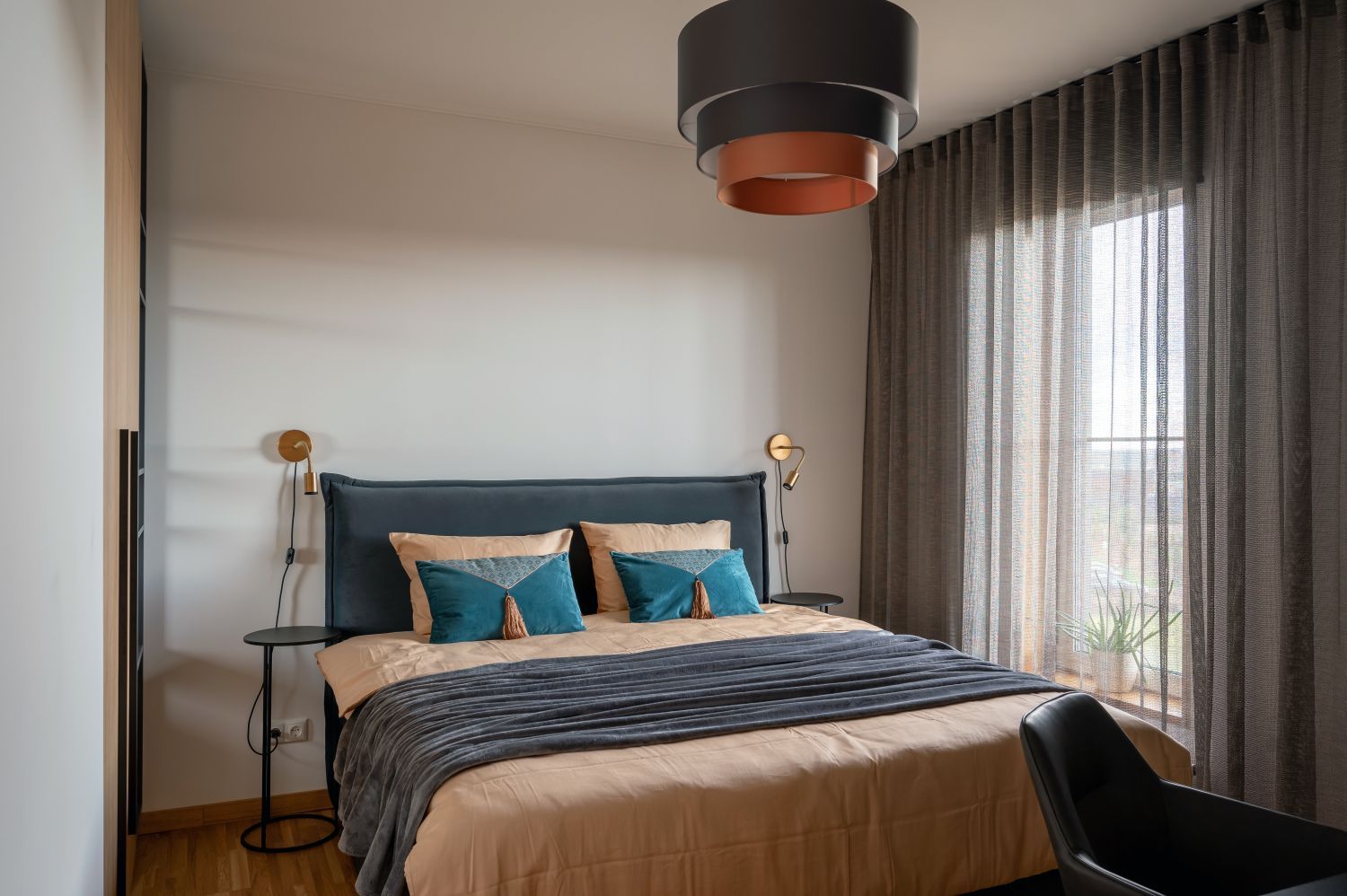 Dzīvokļa interjera dizains. Guļamistabas interjers,