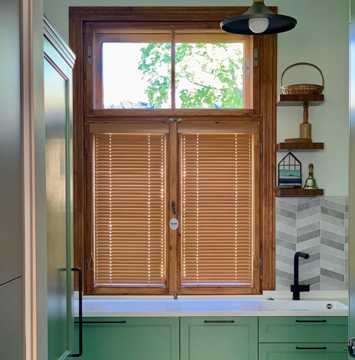 Virtuves interjera dizains.