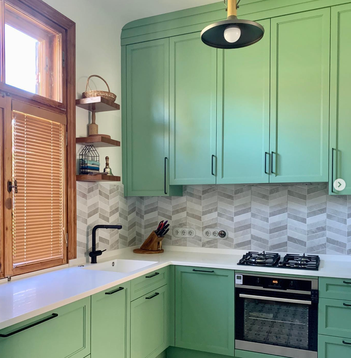 Virtuves interjera dizains.