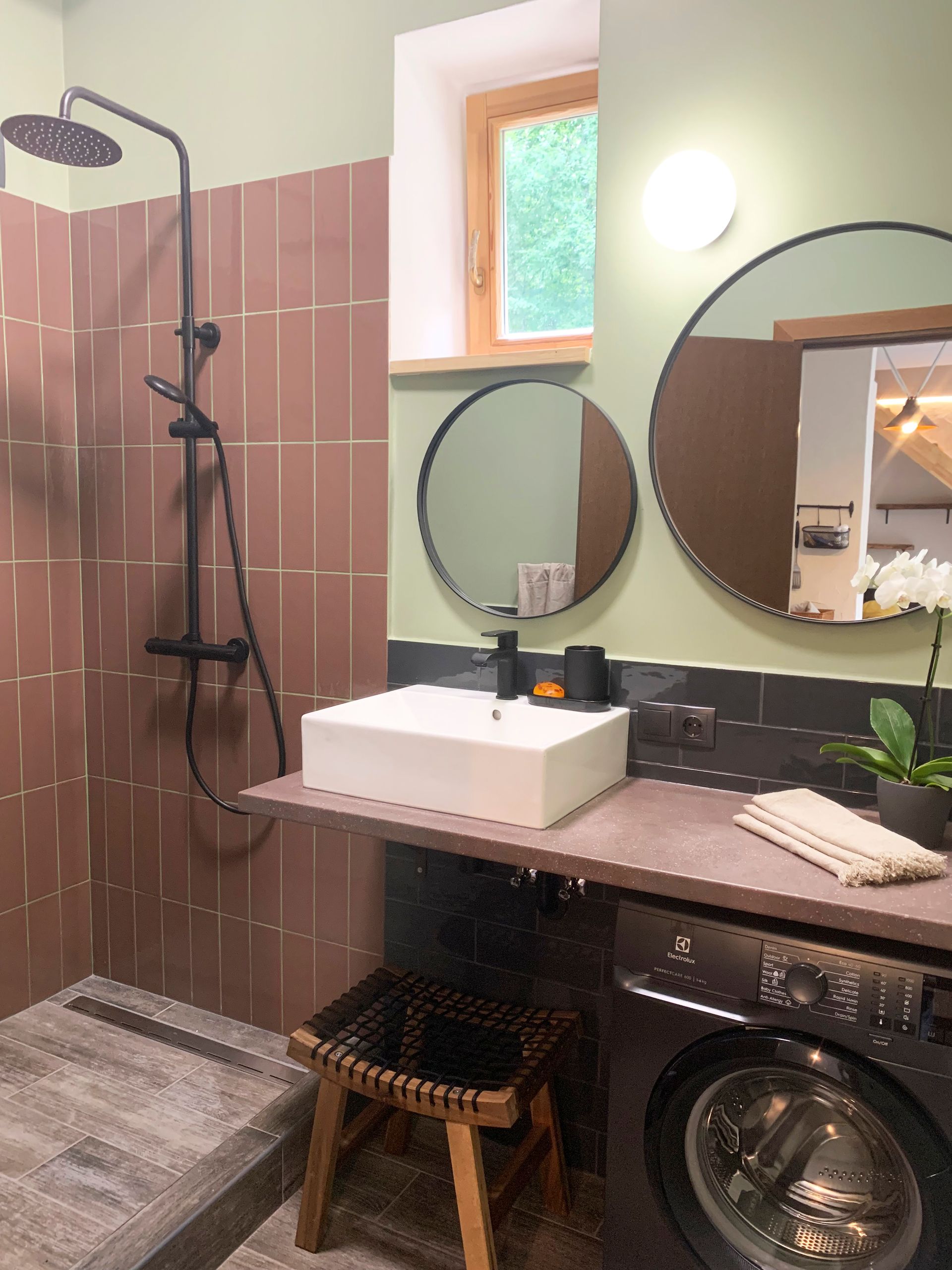 Lauku mājas Viesu apartamentu interjera dizains.