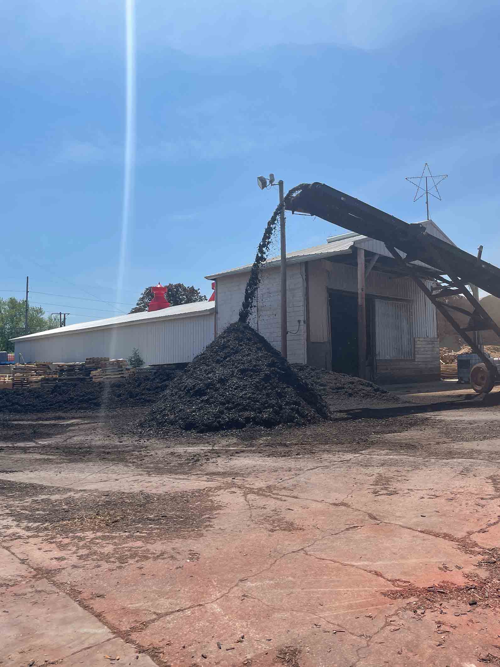 Black Mulch Madison, MI TriStar Mulch