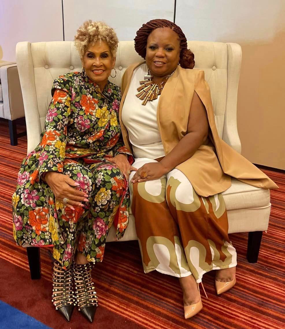 Dr. Karen Hills Pruden, Robbie Montgomery