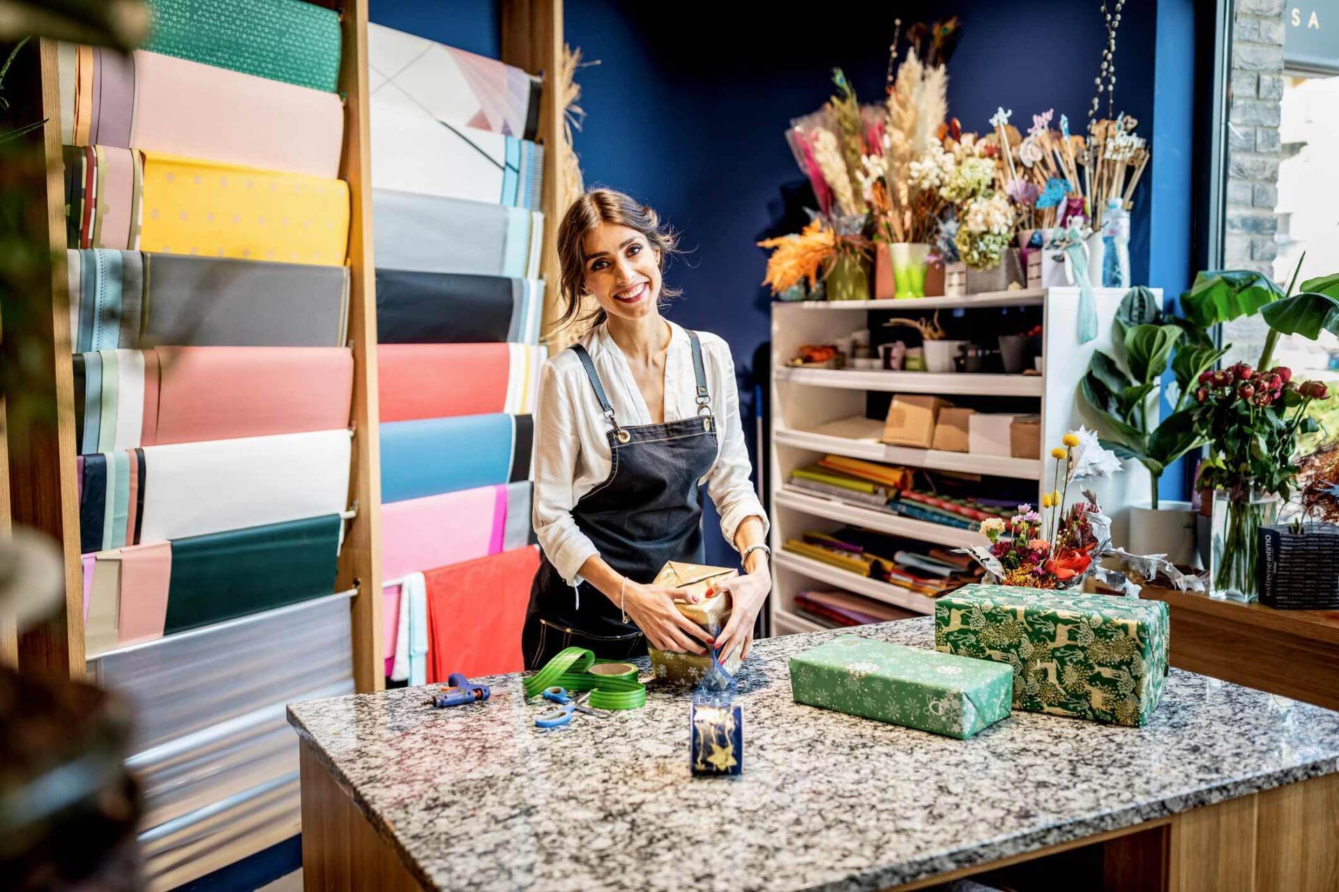 Florists Art Decoration — Stow, OH — Stow Mail Center