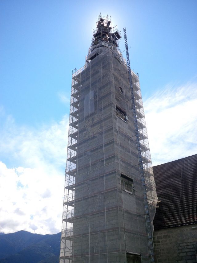 Esempio 4 di montacarichi e ascensori