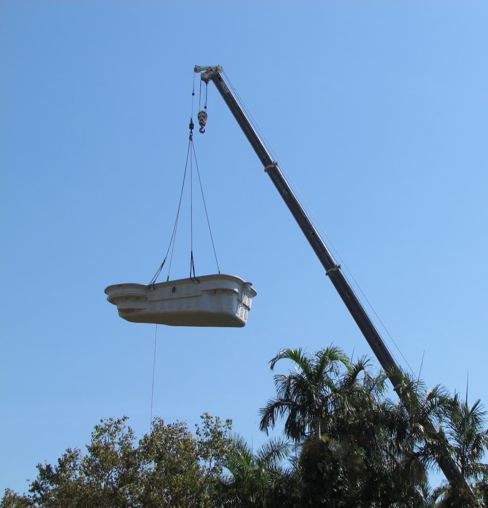 Crane Service — Complete Crane Hire (NT) Pty Ltd in Pinelands, NT