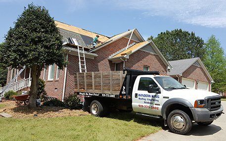 Fayetteville Roof Pros hand nails every shingle