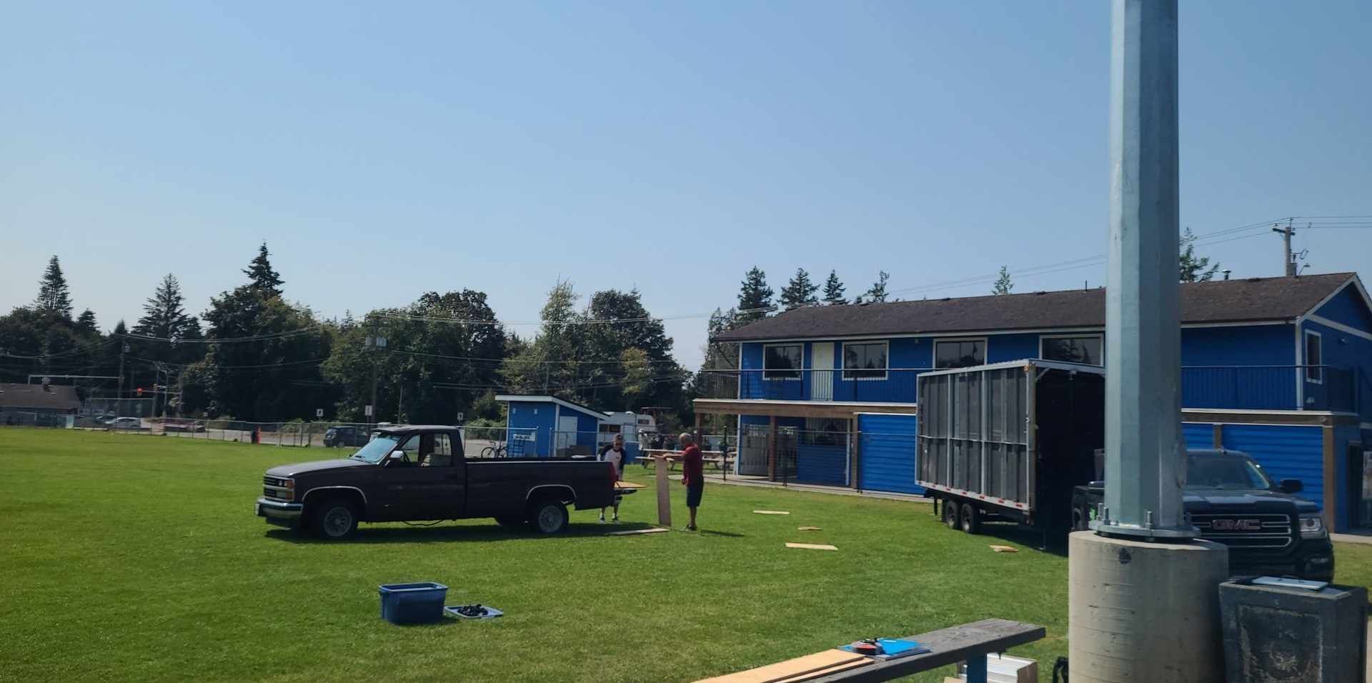 Setting up the main stage