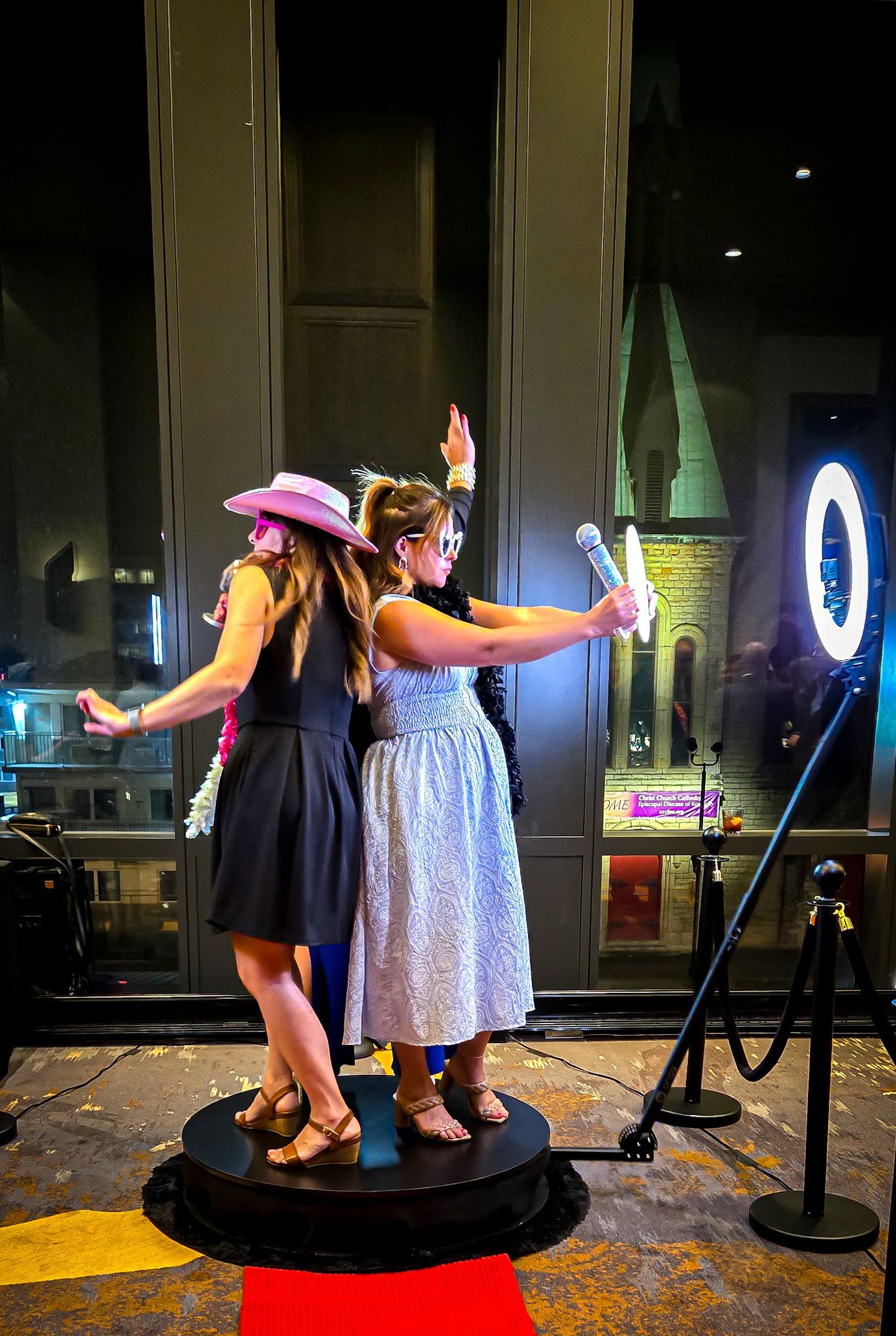 360 video photo booth for corporate events