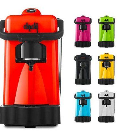 Macchina per caffè espresso disponibile in vari colori