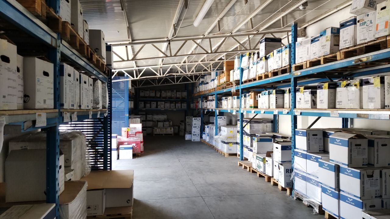 magazzino della ditta