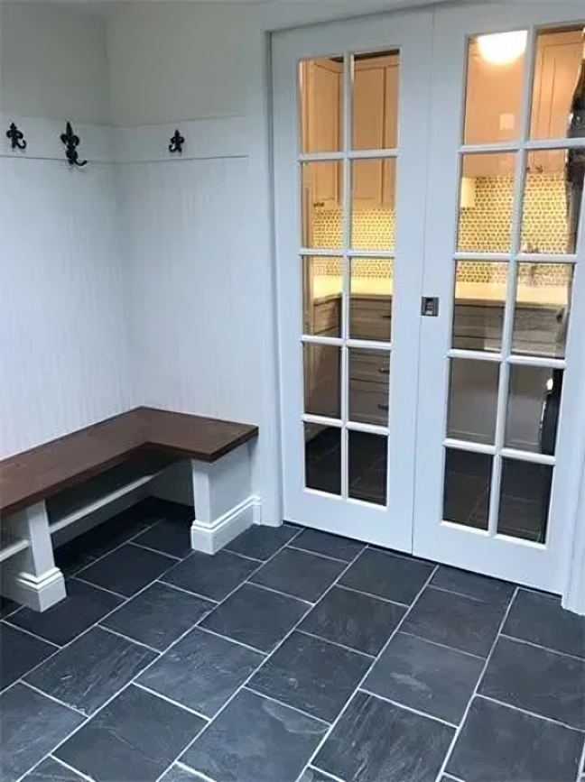 lake home mudroom michigan