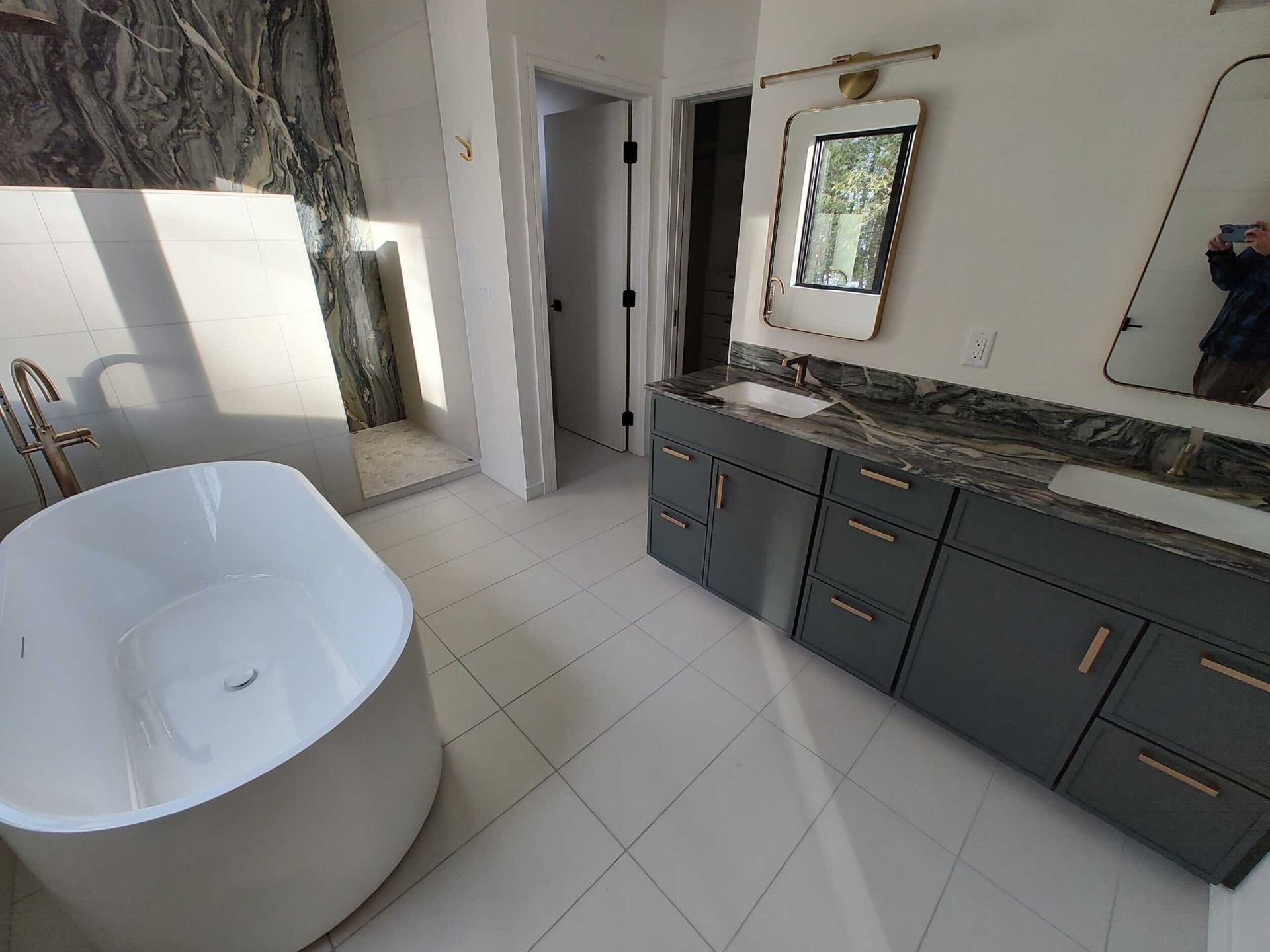 Michigan new construction lake house bathroom