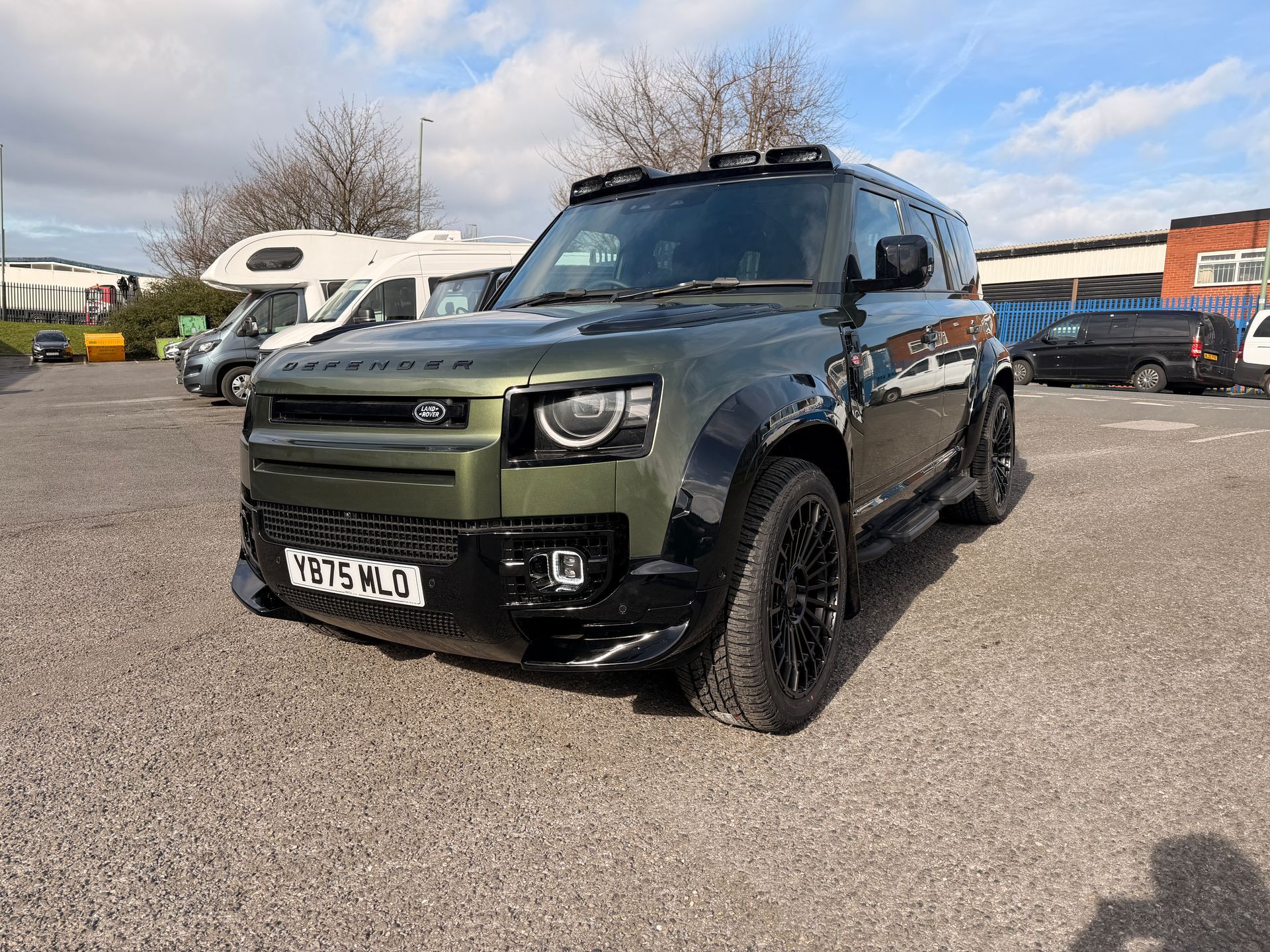 Defender wide arch pack 