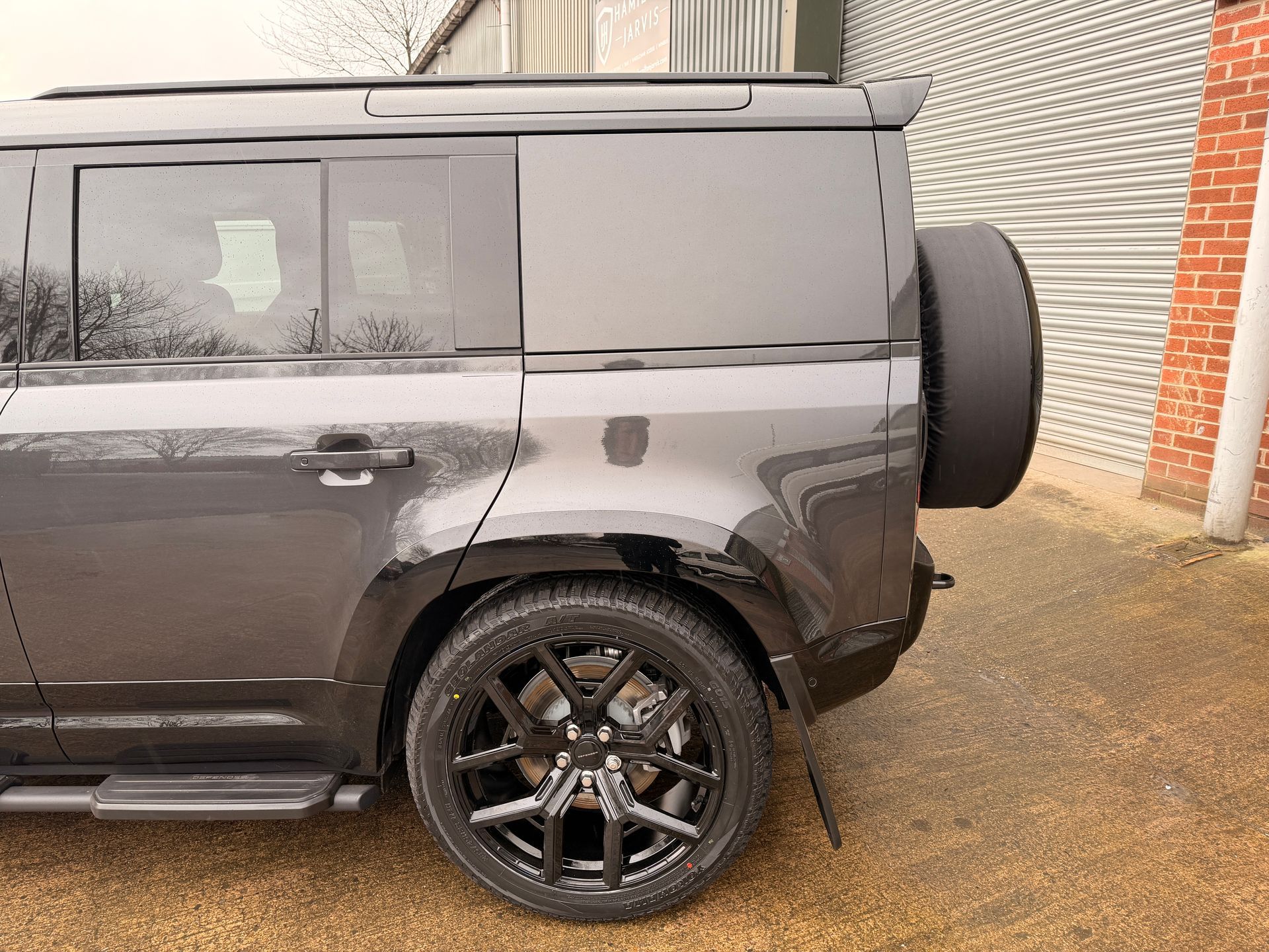 Gloss Black Defender Wide Arches 