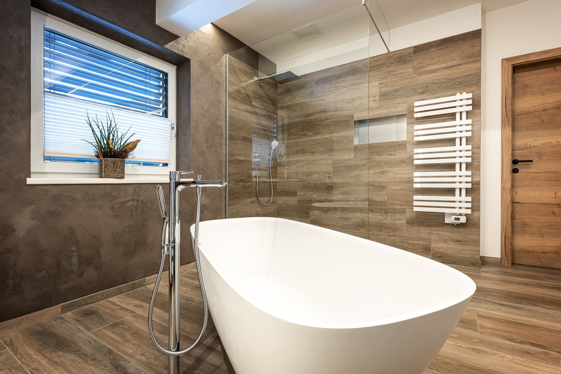 Legerer Heizung - Gas - Sanitär Referenzbad Nr. 3