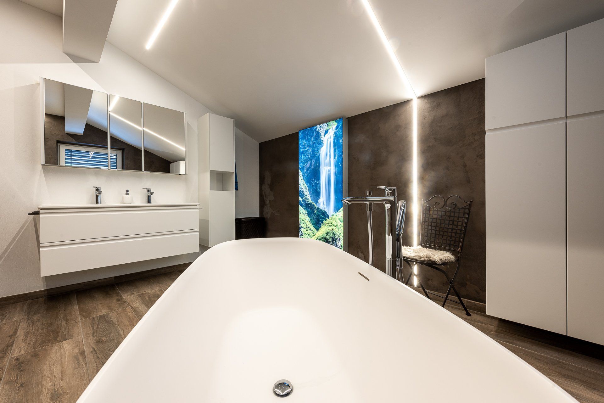 Legerer Heizung - Gas - Sanitär Referenzbad Nr. 3