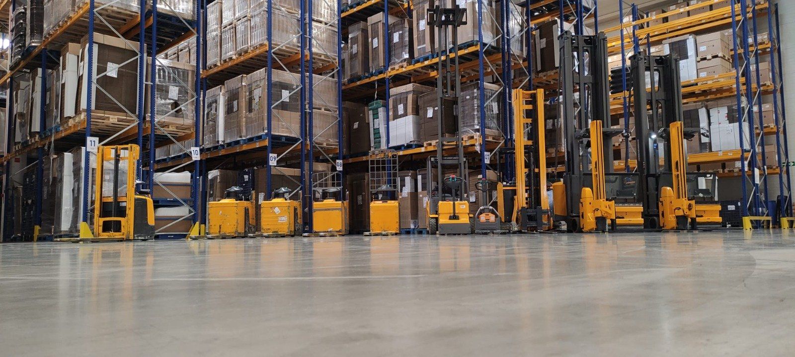 Magazyn, Obsługa Logistyczna i Logistyka Kontraktowa we Wrocławiu