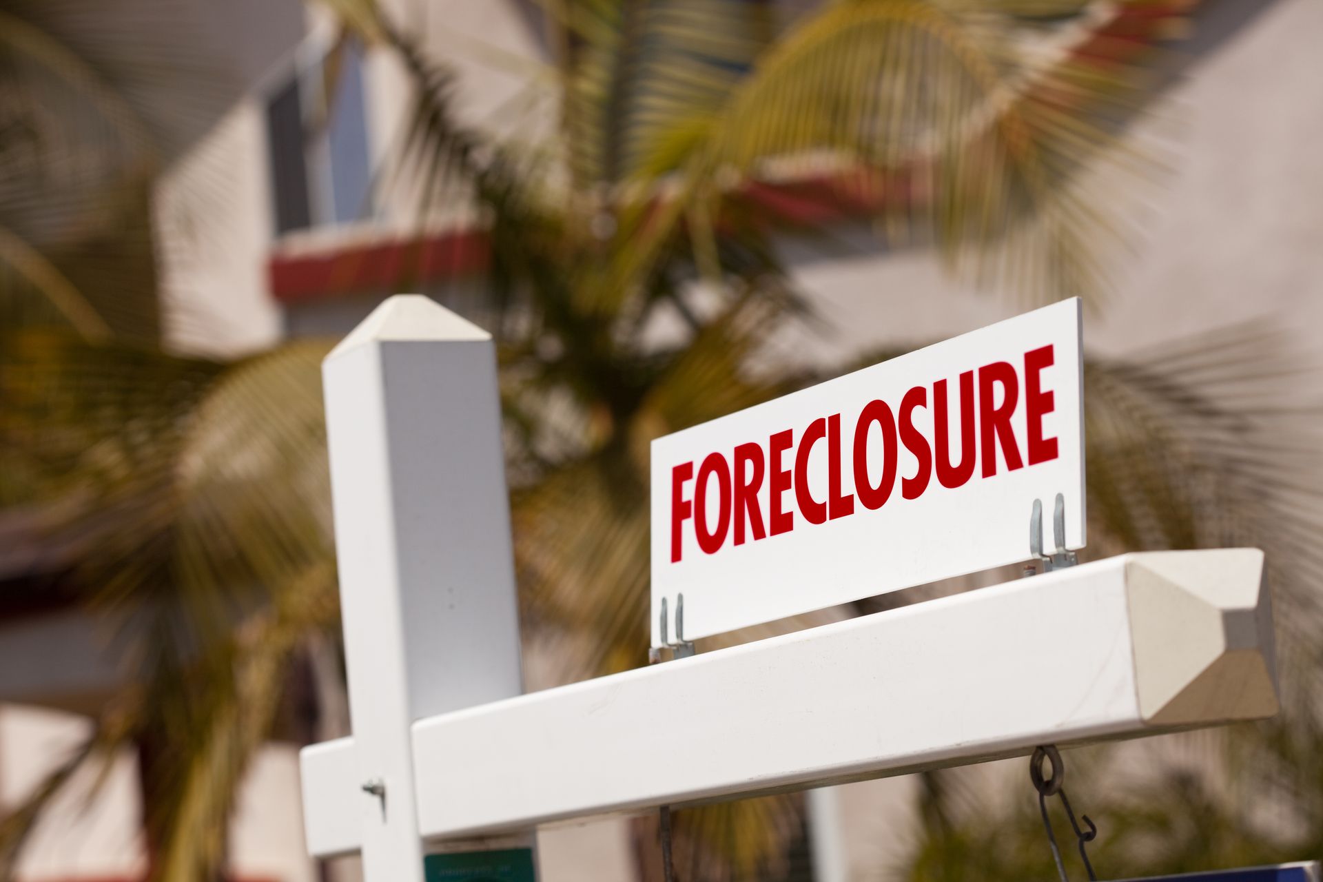 foreclosure signage