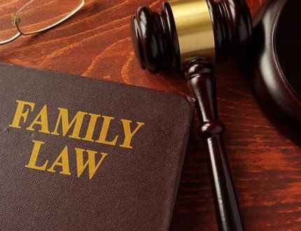 Family Law Book and Gavel — family and divorce law Spartanburg, SC