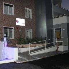 La struttura per anziani vista dall'esterno