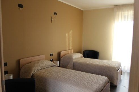 Camera doppia per anziani