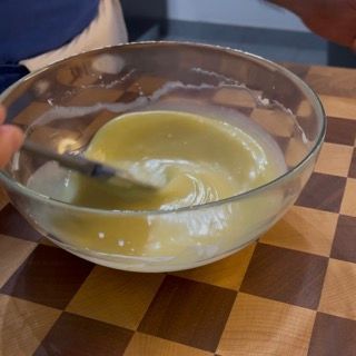 La ganache bianca pronta per essere messa in frigorifero