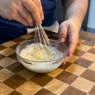 Focaccine pesche e zucchine marinate