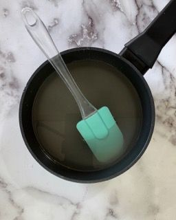 Liquore Alchermes aggiunto allo sciroppo