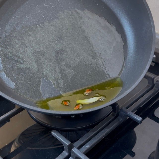 cicoria saltata in padella