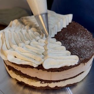 Triple flower ganache