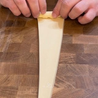 arrotolata triangolo per croissant francesi