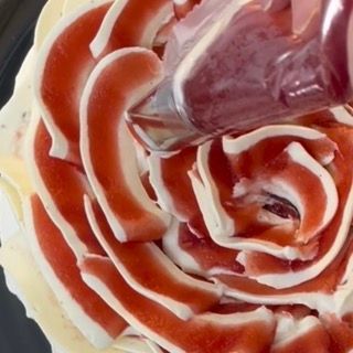 Pavlova alle fragole