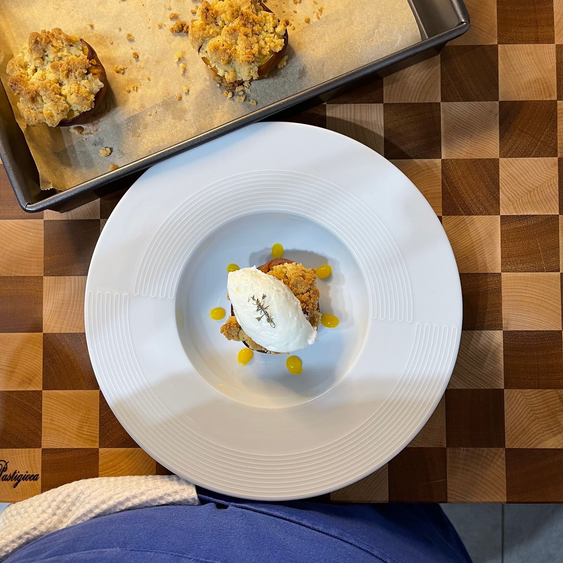 Pesche crumble