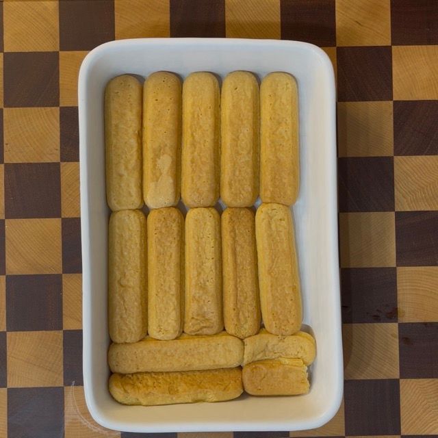 preparazione tiramisù  al limone