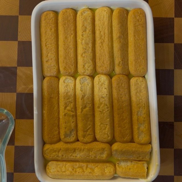 preparazione tiramisù  al limone