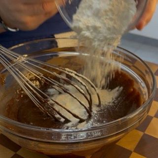 Tortino al cioccolato dal cuore al caramello