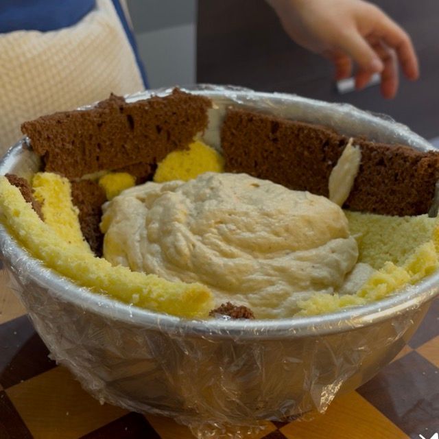 preparazione zuccotto semifreddo