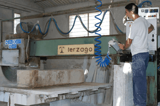 laboratorio di lavorazione marmo