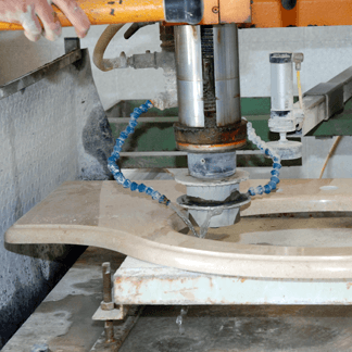 realizzazione di top bagno in pietra naturale